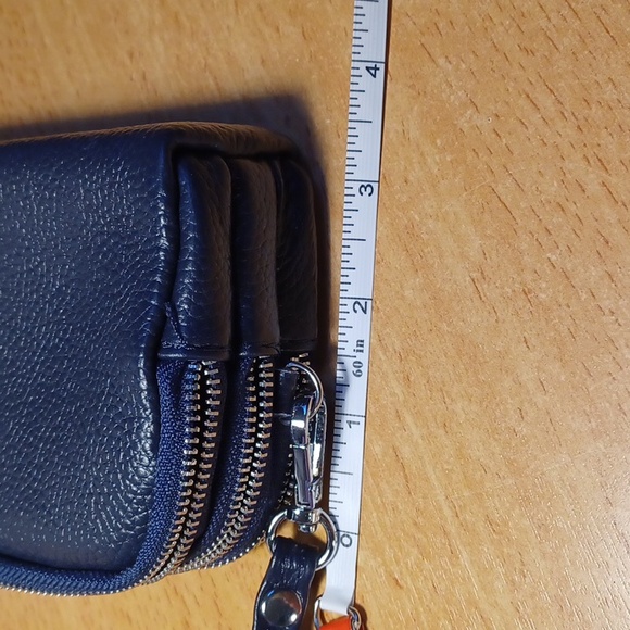 Navy Blue pebbled leather wristlet - Picture 7 of 7
